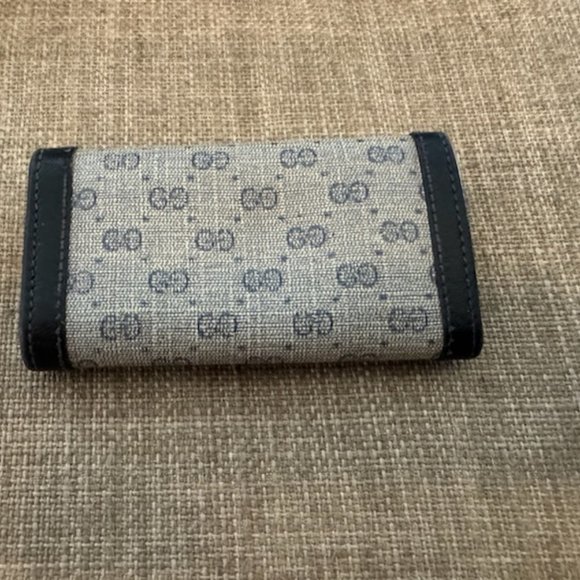 Gucci Vintage Navy Key Holder Folding - Picture 3 of 5
